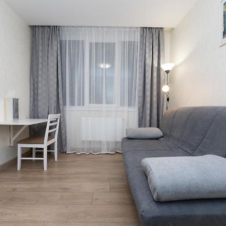 Apartments Riviera,20 Минут От Центра Kiev Ngoại thất bức ảnh